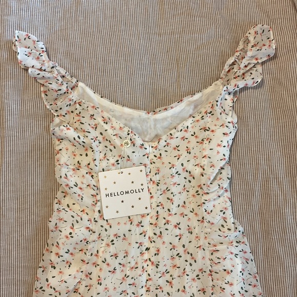 NWT Hello Molly Keep On Running Dress - White Floral - Picture 6 of 6